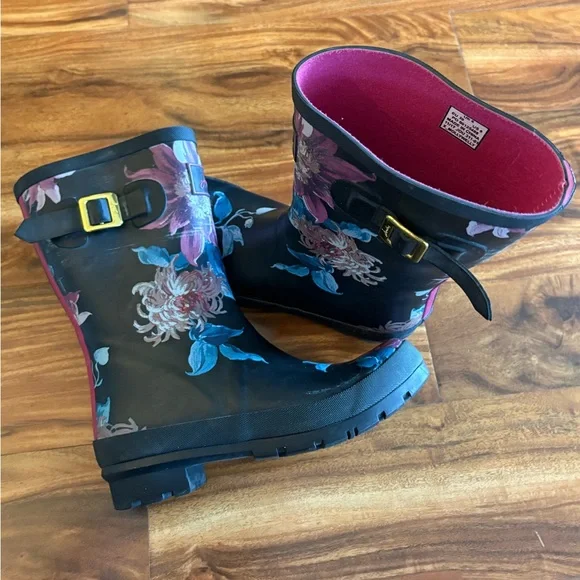 Joules Women’s Molly Welly Black Botanical Floral Rain Boots 39 8 M Mid Height - Picture 7 of 10
